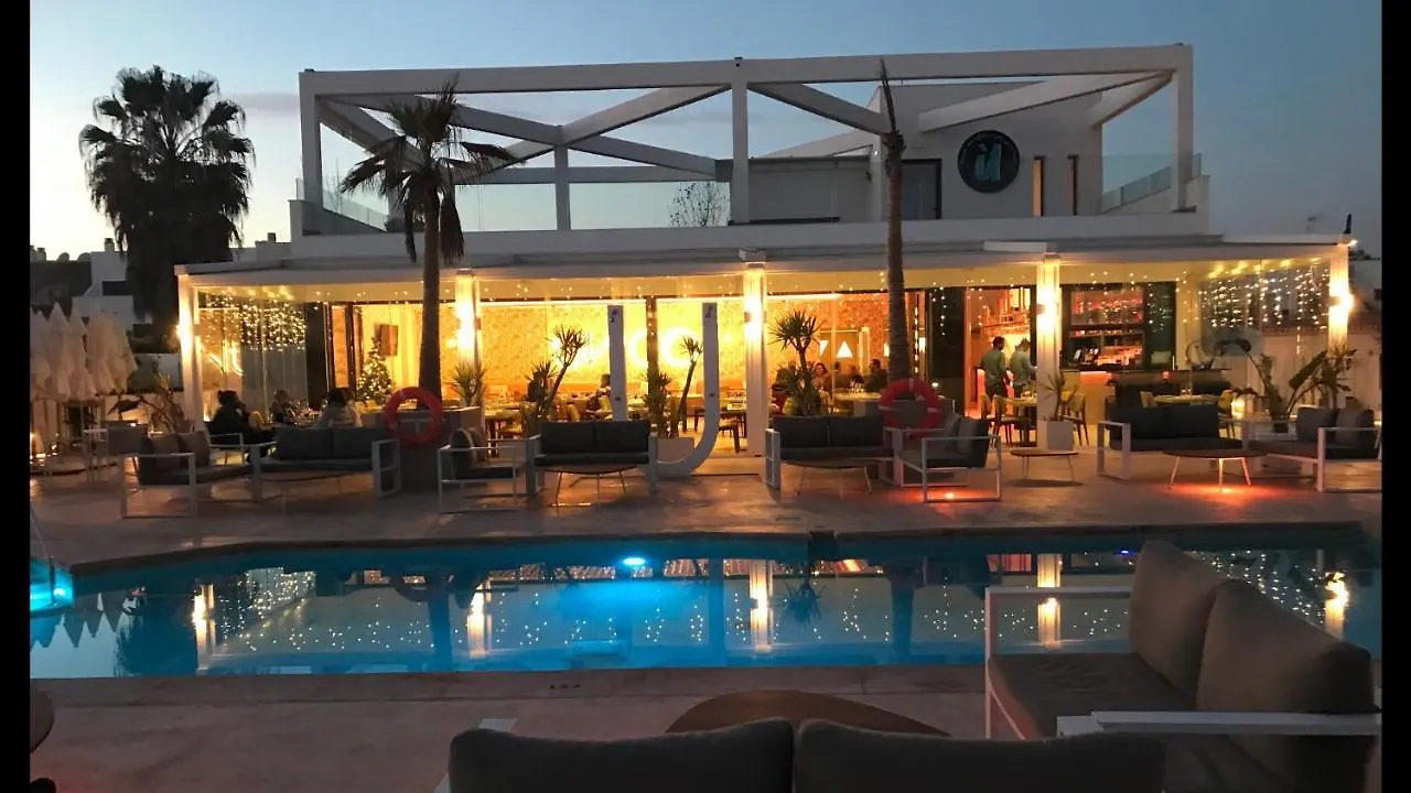 Beachfront Apartment In La Cala De Mijas